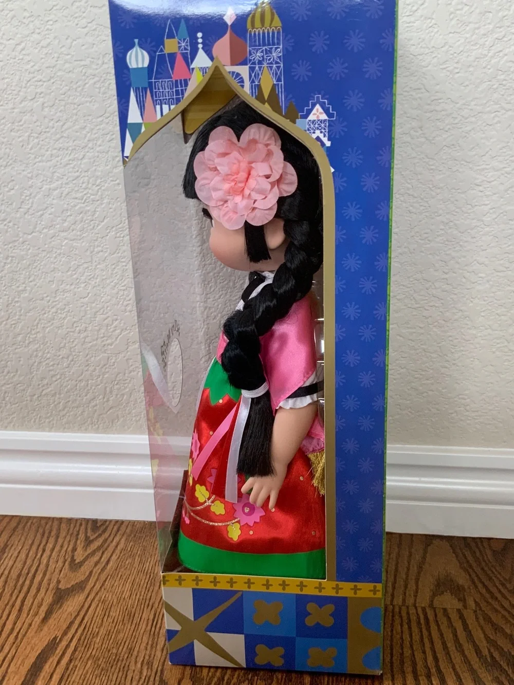 Disney Mexico “It’s a Small World” Animator’s Collection Singing Doll New in Box